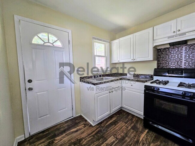 Building Photo - 1150 Willcox St