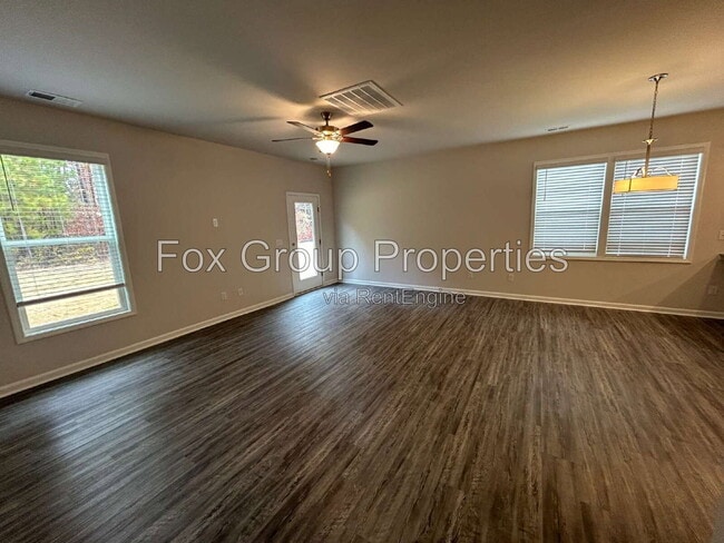 Building Photo - 8236 McCormick St