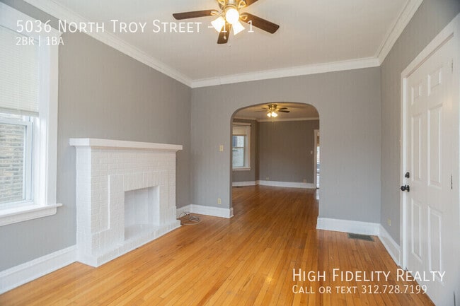 Building Photo - 5036 N Troy St