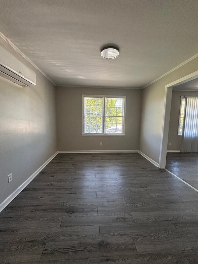 Building Photo - 222 Reynolds St