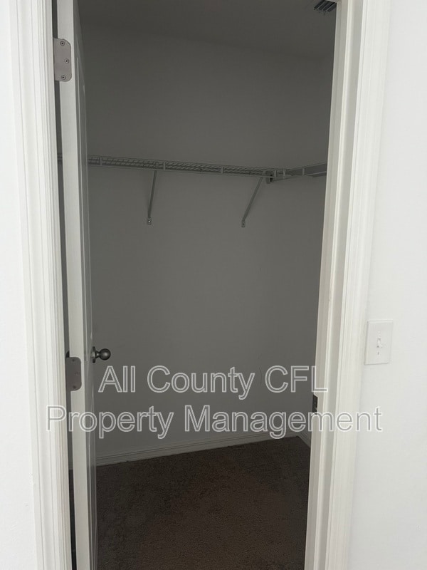 Building Photo - 3920 Saltmarsh Loop