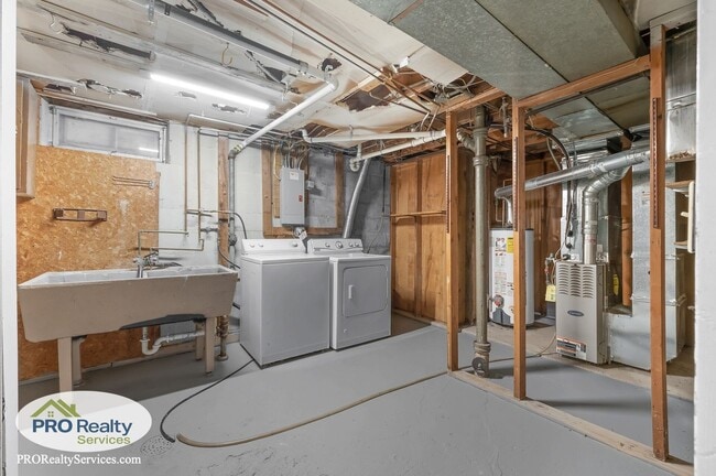 Building Photo - 8336 Blaisdell Ave S