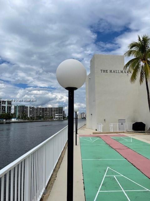 Building Photo - 3800 S Ocean Dr