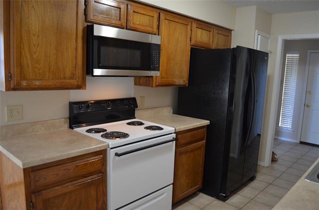 Building Photo - 4001 Windy Meadow Ct