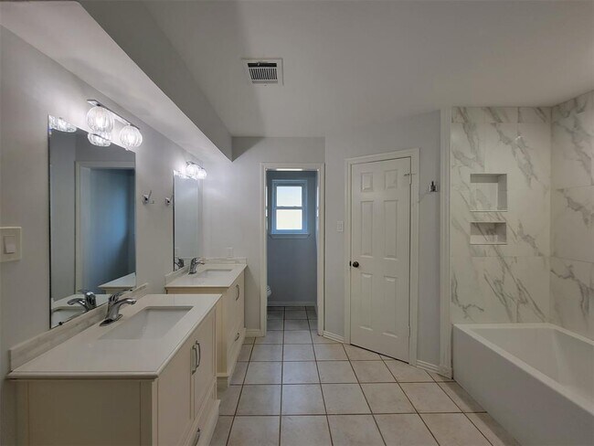 Building Photo - 20506 Laverton Dr