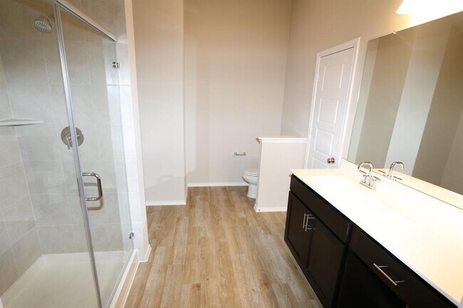 Building Photo - 21646 Calico Bush Trail