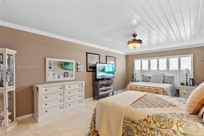 Building Photo - 3550 Galt Ocean Dr