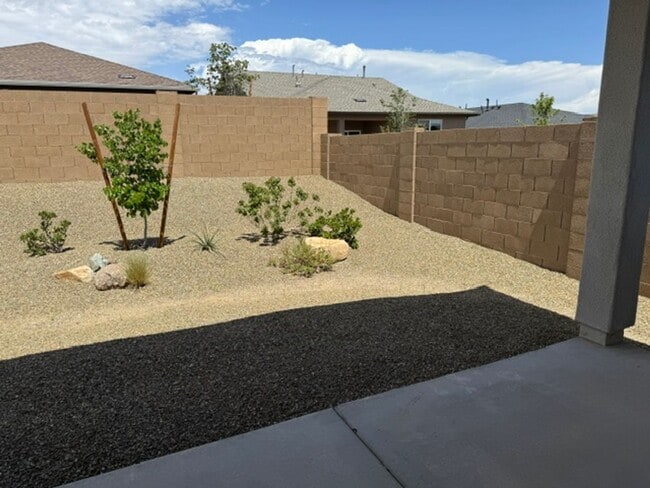 Building Photo - 1220 Woodchute Rd
