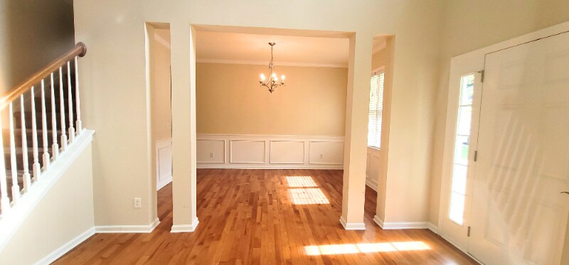 Building Photo - 2 Dansford Ln