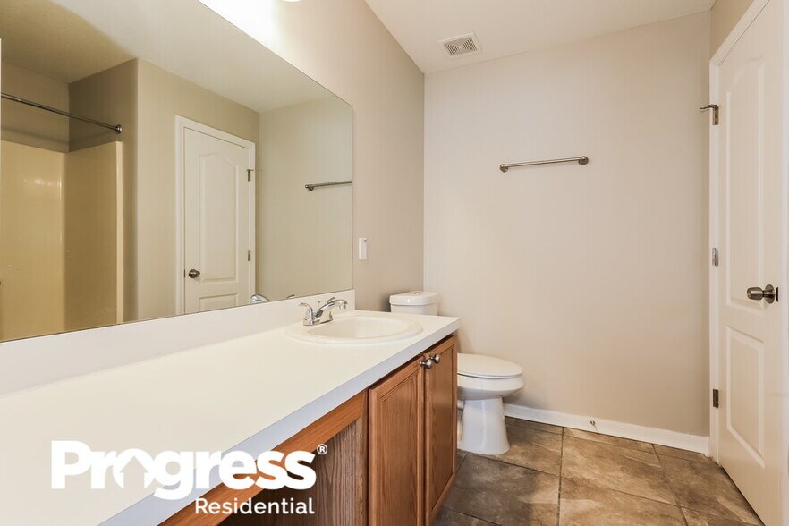 Building Photo - 10510 Goshawk Pl