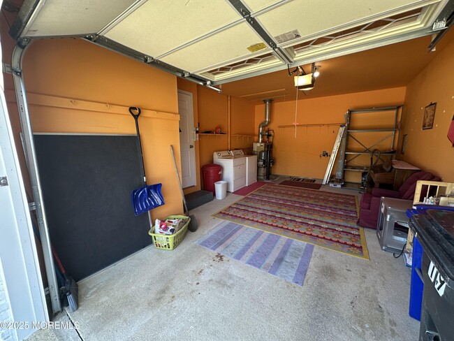 Building Photo - 19 Mt Blanc Ln