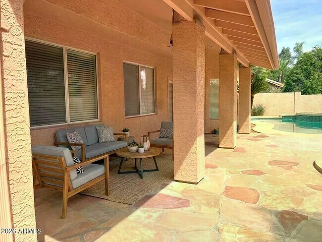 Building Photo - 6901 E Evans Dr