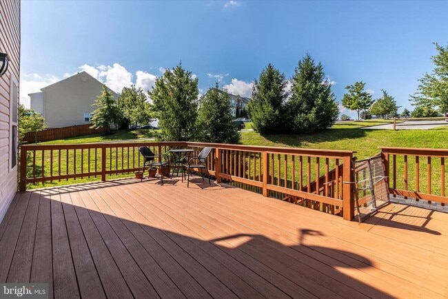 Building Photo - 1742 Trestle St