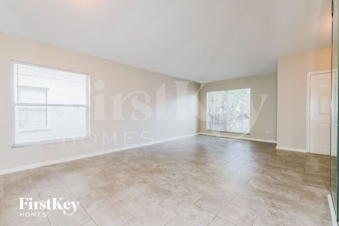 Building Photo - 10519 Walker Vista Dr