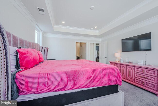 Building Photo - 34238 Graham Cir