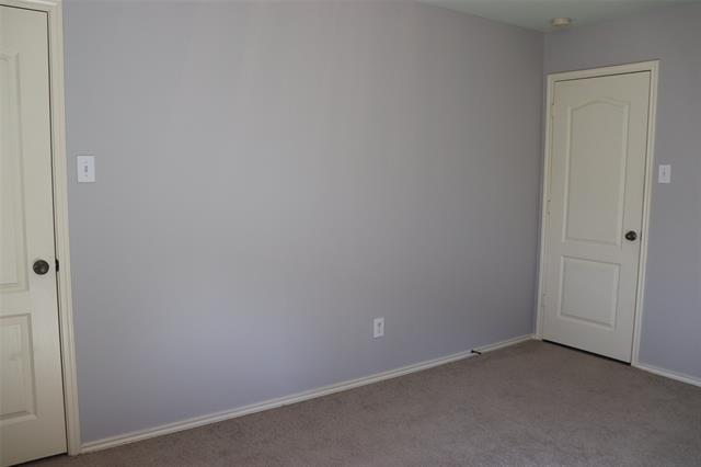 Building Photo - 2304 Heads And Tails Ln