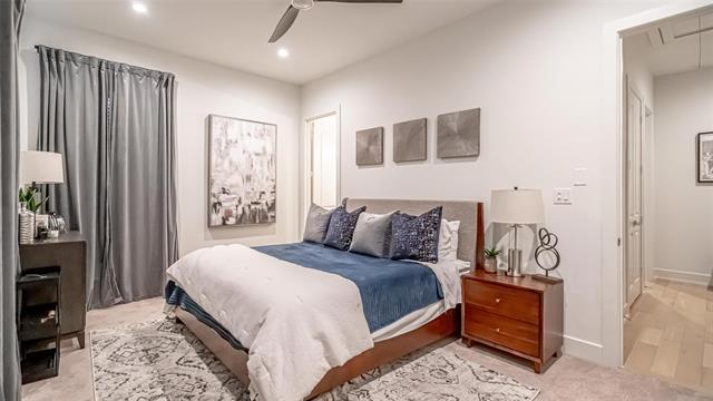 Building Photo - 694 W Main St