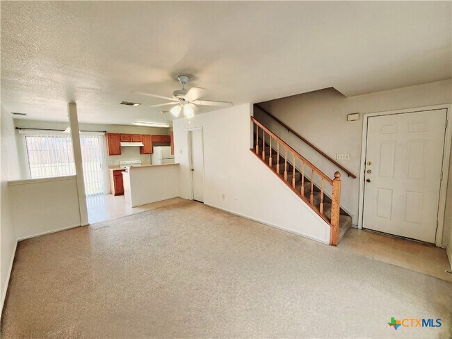 Building Photo - 5807 Redstone Dr