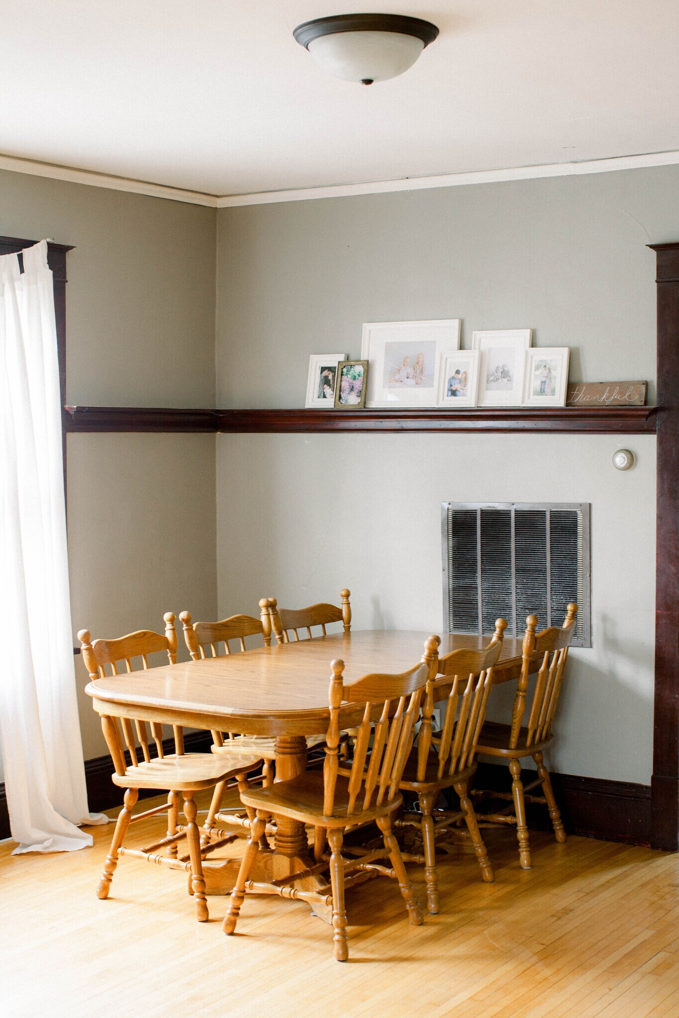 Large dining area - 3536 S 5th St