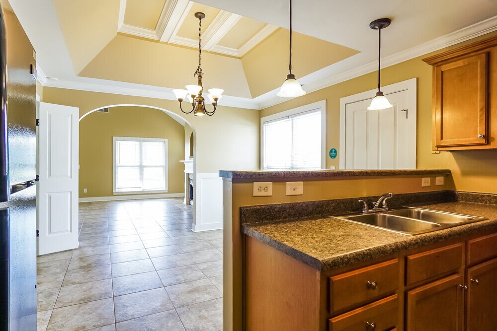 Building Photo - 200 Stonecreek Pl