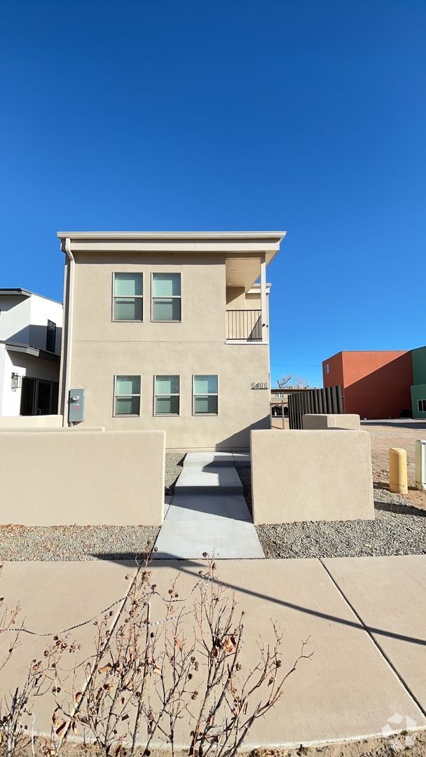 Building Photo - FOR RENT NOW!!! NEW CONSTRUCTION 3BED, 2.5...