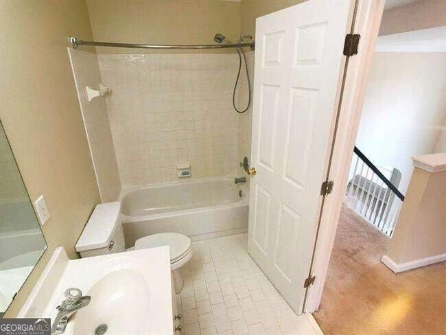Building Photo - 377 Fairbrook Cir