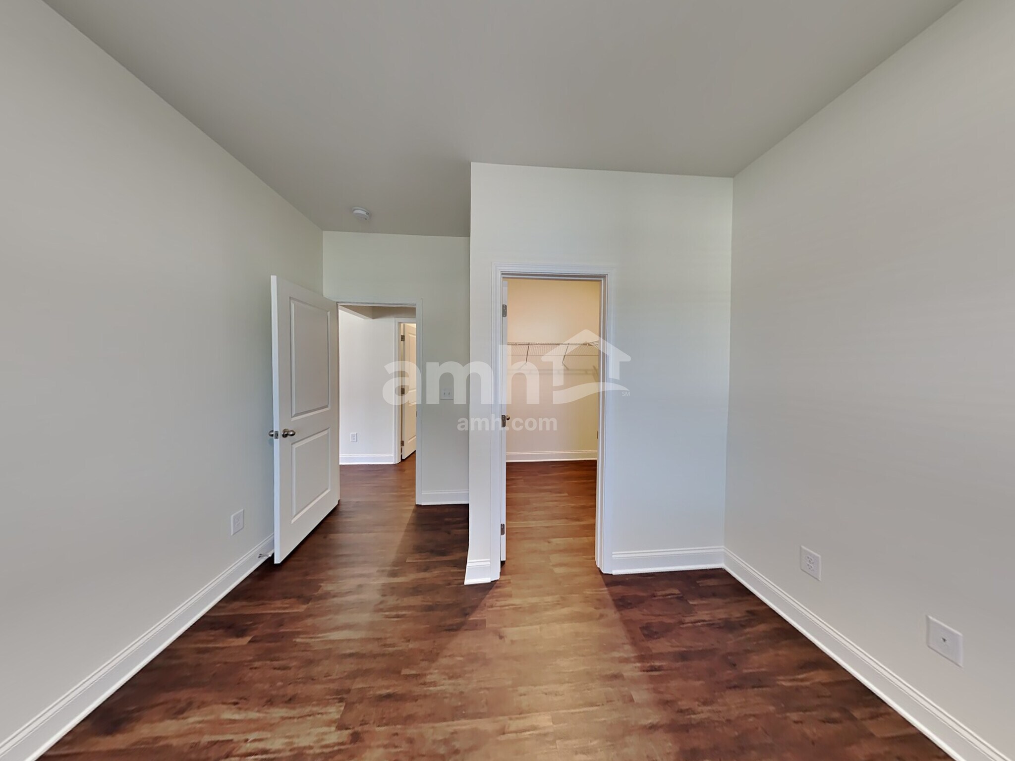 Building Photo - 788 Carnaby Ln