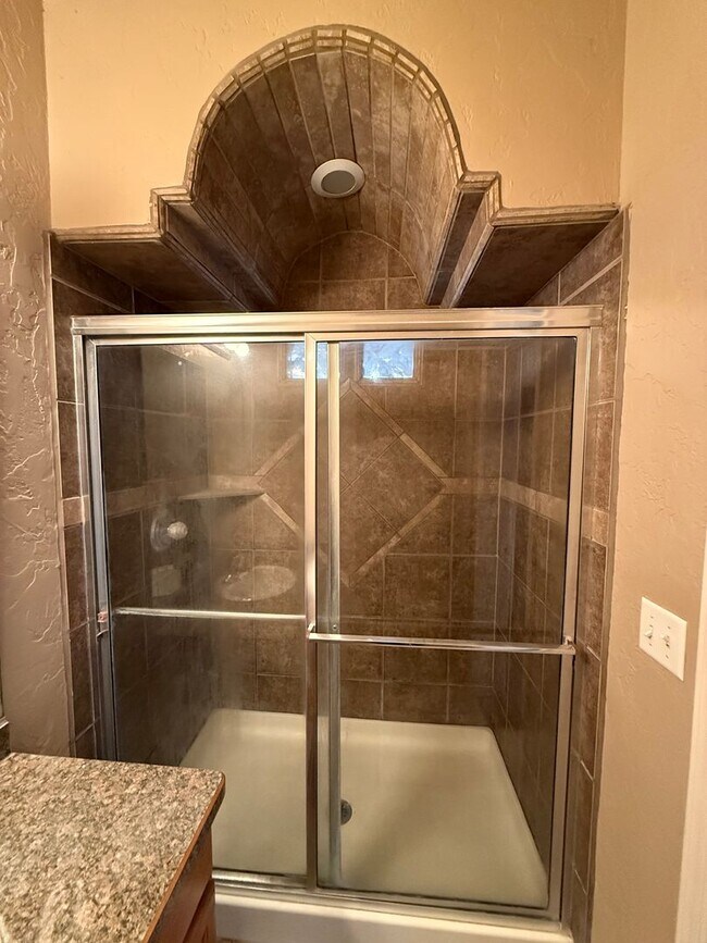 Building Photo - 4238 Trillium Dr