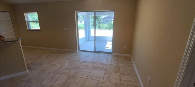 Building Photo - 3858 SW 133rd Loop