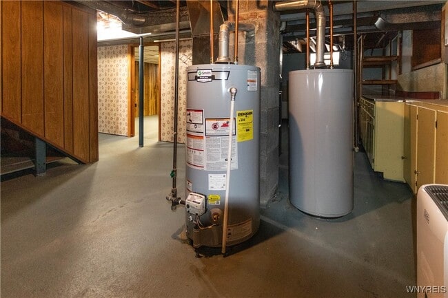 Building Photo - 194 Boncroft Dr