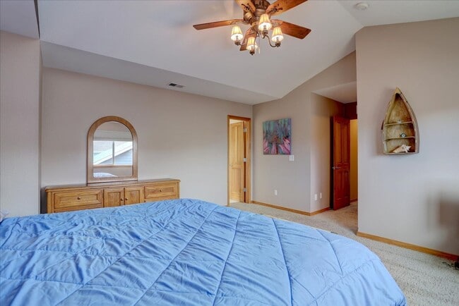 Building Photo - Stunning Longmont Home with Professional Finishes & Exceptional Privacy