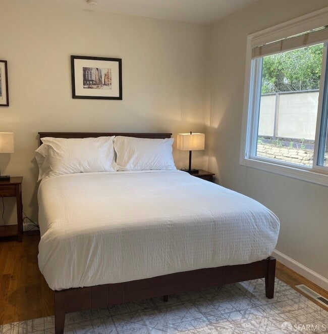 Building Photo - 4052 Costado Rd