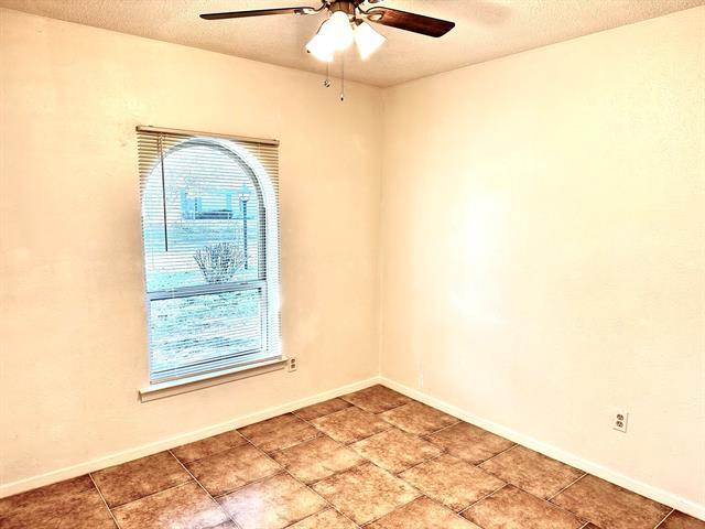 Building Photo - 1528 Angel Fire Dr