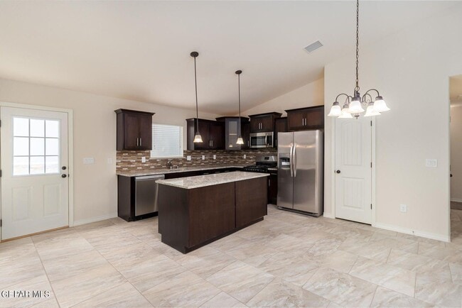 Building Photo - 13486 Doncaster St