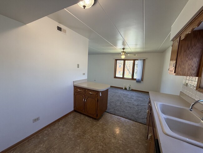 Building Photo - 8659 Meade Ave