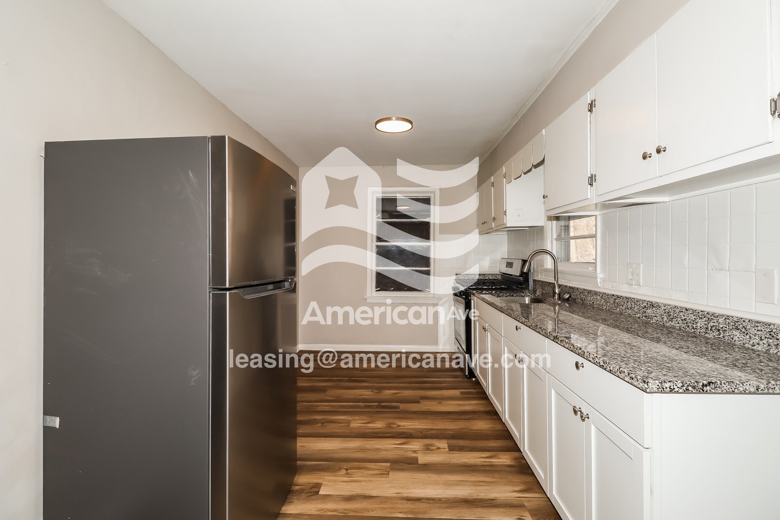 Building Photo - 1850 Huey St