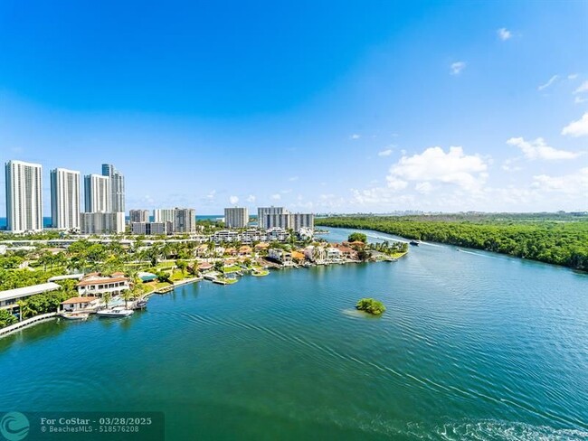 Building Photo - 400 Sunny Isles Blvd