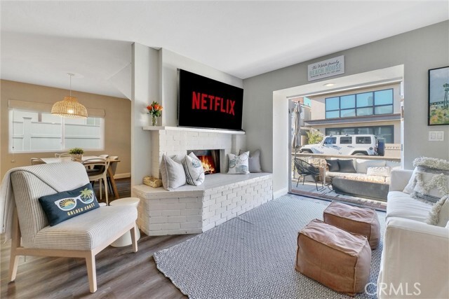 Building Photo - 128 46th St