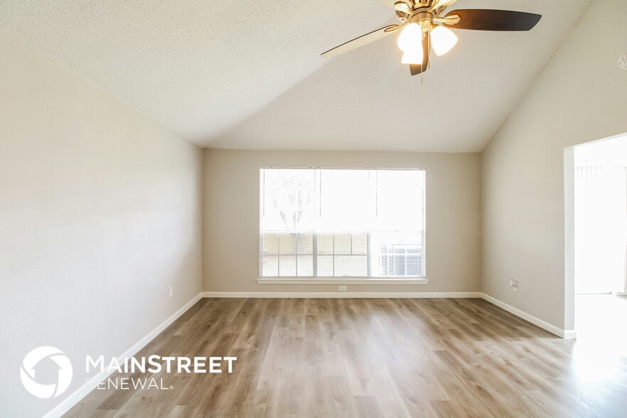 Building Photo - 1806 Courtside Pl Dr