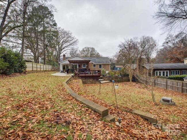 Building Photo - 6219 Colchester Pl