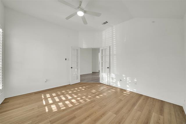 Building Photo - 5919 Vista Glen Ln