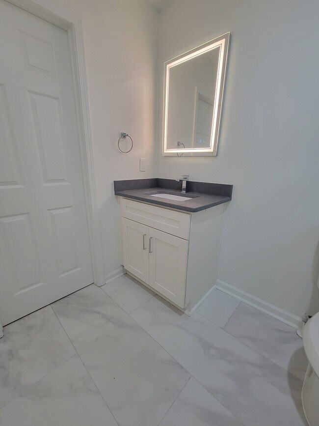 Powder Room - 1131 Montreat Ave SW