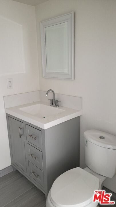 Building Photo - 418 S Roxbury Dr