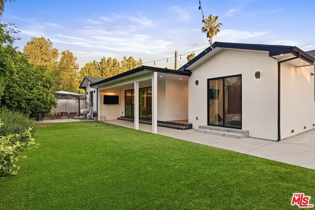 Building Photo - 22747 Erwin St