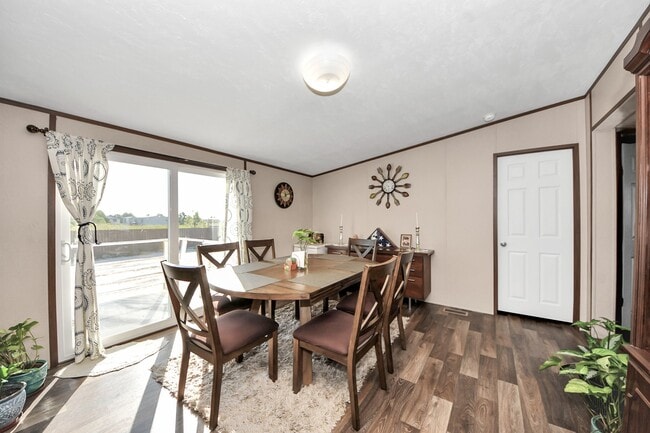 Building Photo - 1450 Rd 5734