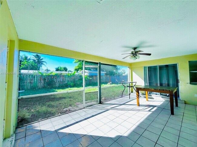 Building Photo - 6624 NW 2nd St