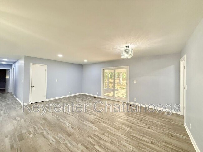 Building Photo - 33 Brumby Rd