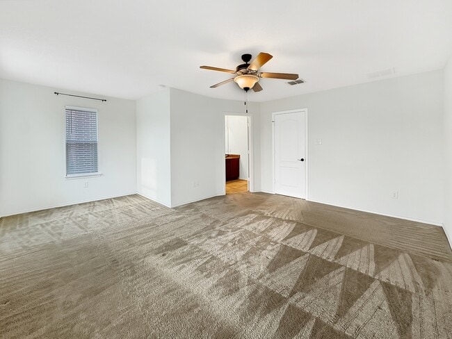 Building Photo - 8018 Assumption Dr