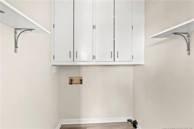 Building Photo - 5196 Remington Rd