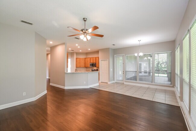 Building Photo - 10973 Hickory Trace Ln